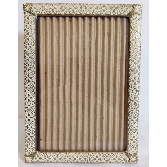 Vintage gold metal photo picture frame 5x7 shabby chic lattice Flower Design - Picture 1 of 11